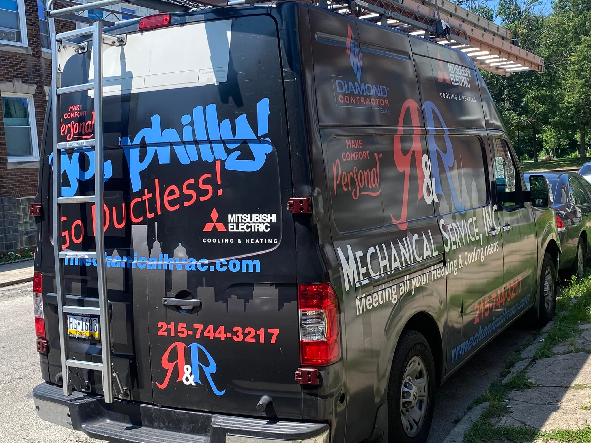 HVAC Service Vehicle 004