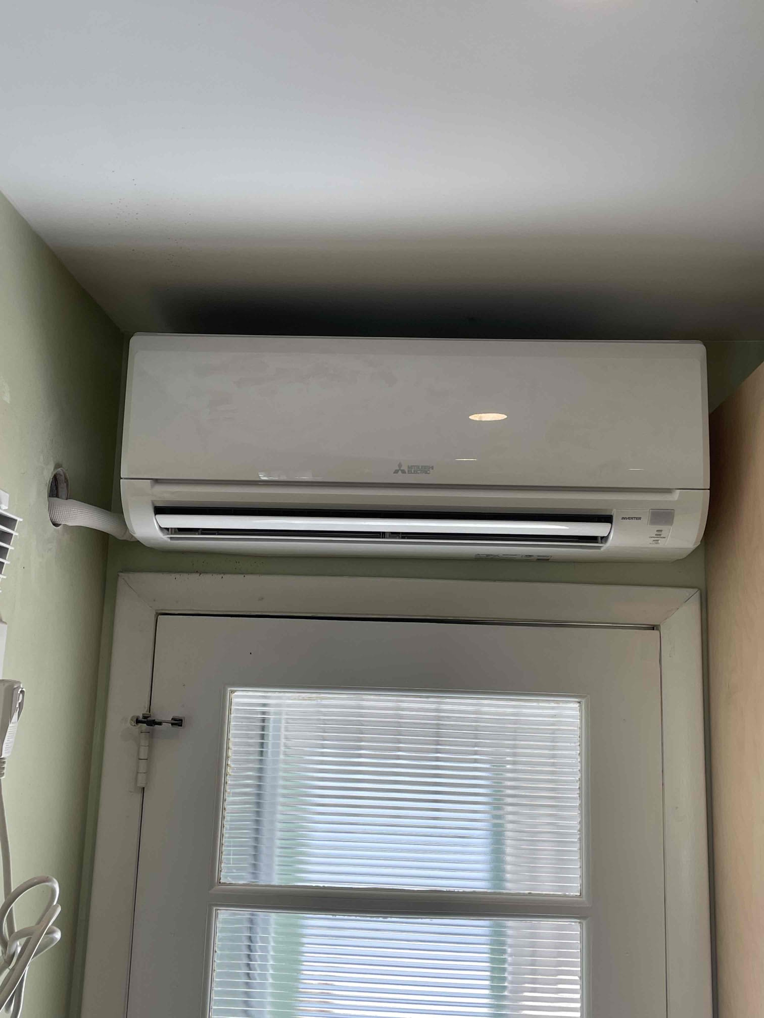 16d9df0d-cd0d-4d2d-804e-3914989c4beb_cdv_photo_012 local ductless min split installations near me